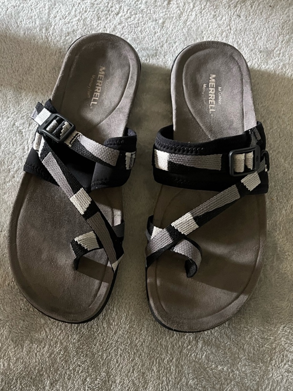 Merrell Black and White Strappy Slide Sandals with Buckle